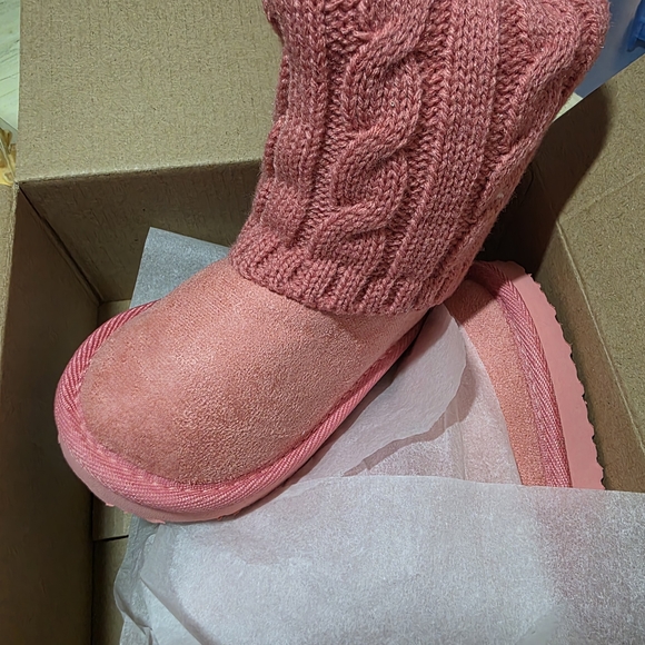 Zoe + Liv Pink Knit Kids Boots - Picture 4 of 6